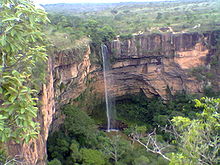 Cachoeira Véu de Noiva no Parque Nacional da Chapada dos Guimarães - Mato Grosso